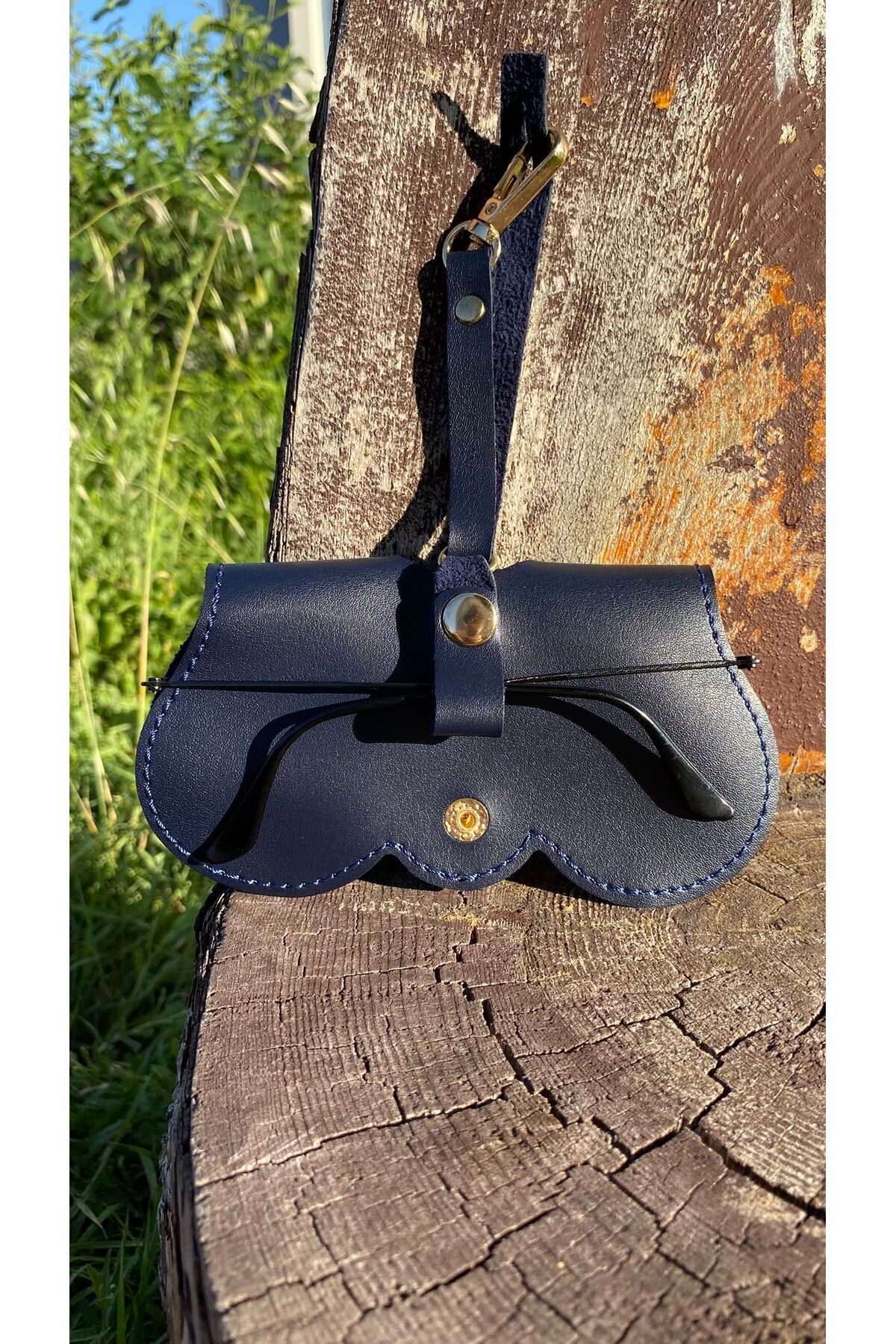 Asılabilir Gözlük Kılıfı Daire Model ( Lacivert Renk )