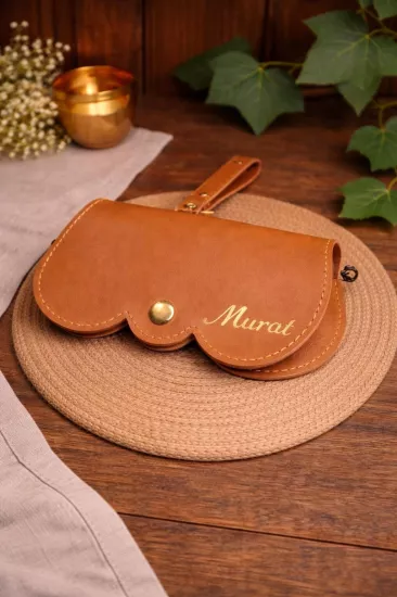Kişiselleştiriebilir Asılabilir Gözlük Kılıfı Daire Model ( Taba )