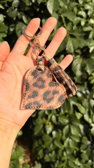 Vegan Deri Kalp Anahtarlık Charm | Çanta Aksesuarı | Atölye Zümra